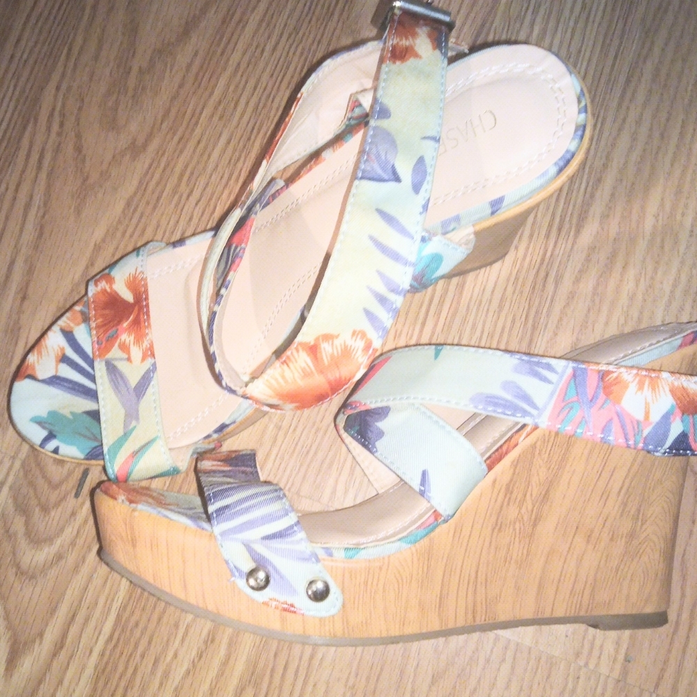 Women's ankles strap sandals